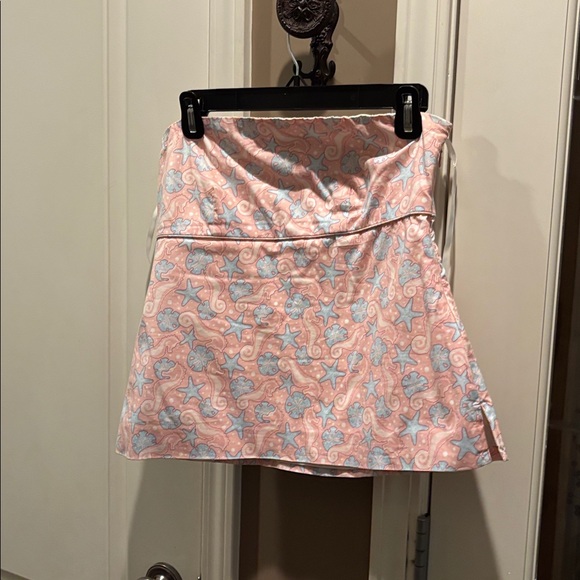 Pink and Blue Patterned sleeveless top - Picture 1 of 3